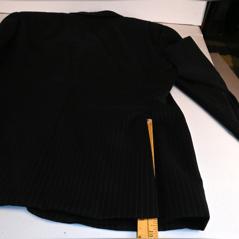 BURBERRY LONDON Black Pen Stripped 2Pc Suit Jacket 40 R Pants 31W Union Made USA - Picture 11 of 16